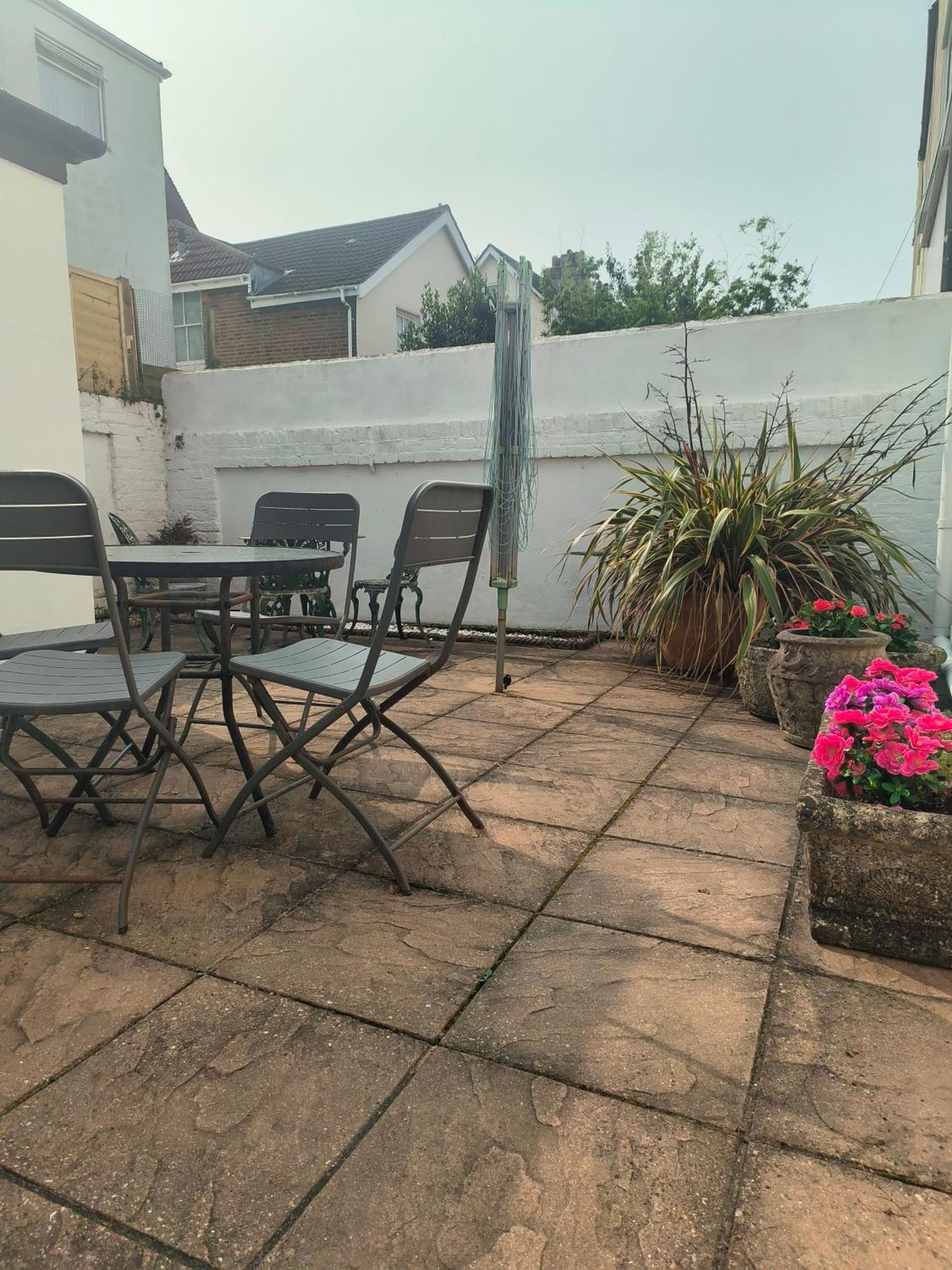 Southsea Historic Gem - Elegant Apartments Портцмаус Экстерьер фото